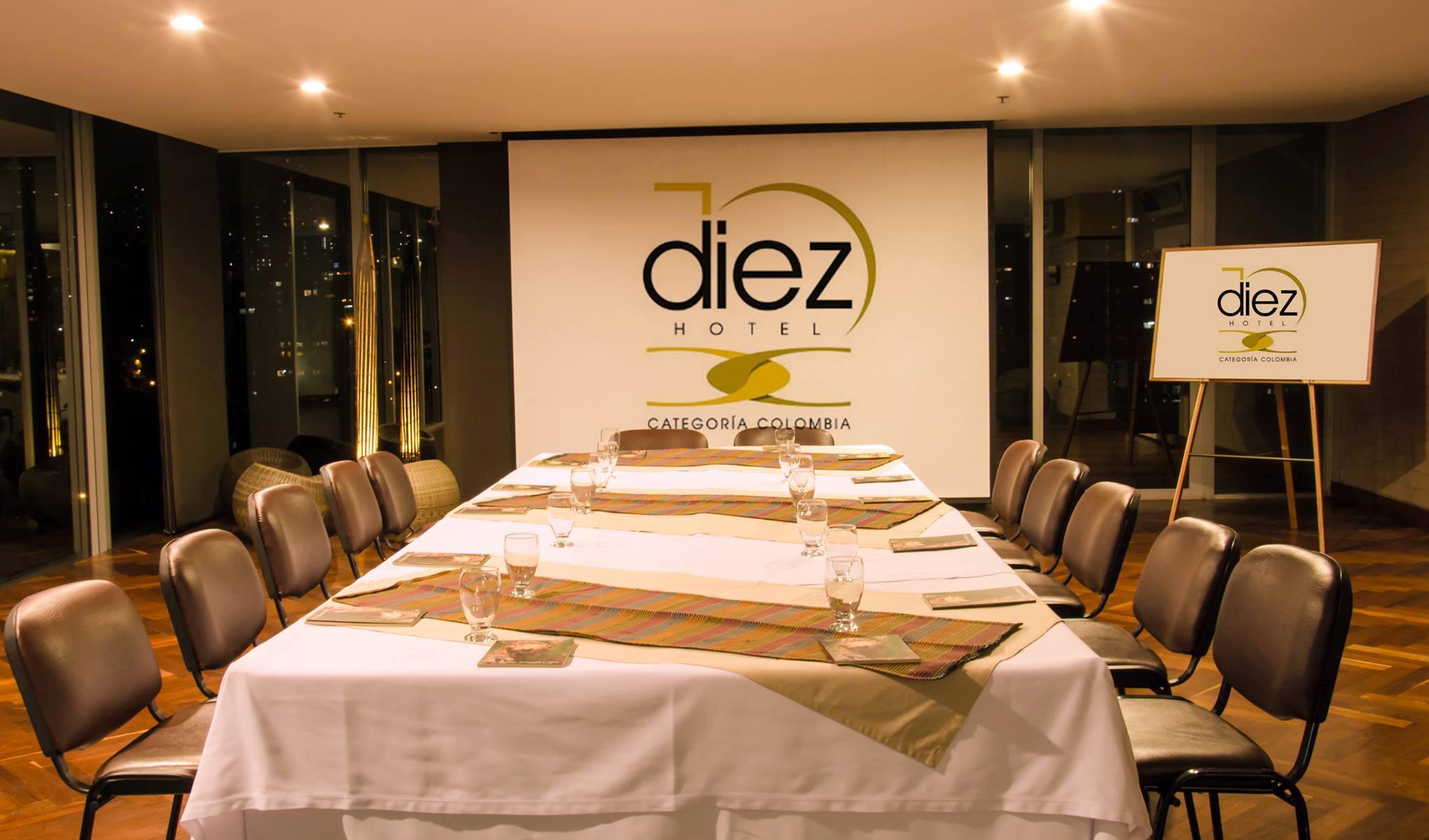 Diez Hotel Categoria Colombia Μεντεγίν Εξωτερικό φωτογραφία Meeting room