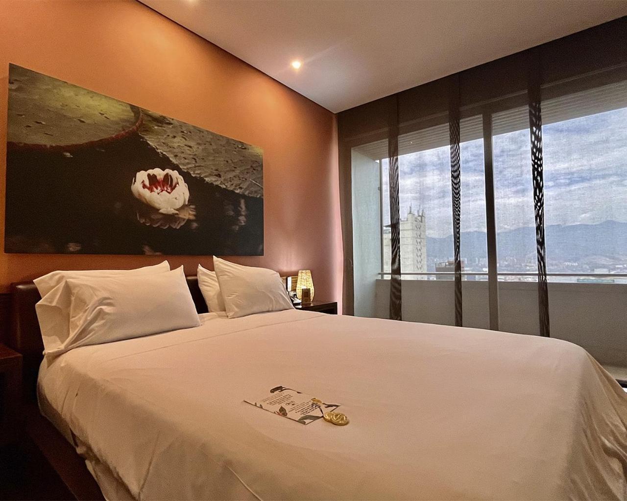 Diez Hotel Categoria Colombia Μεντεγίν Εξωτερικό φωτογραφία