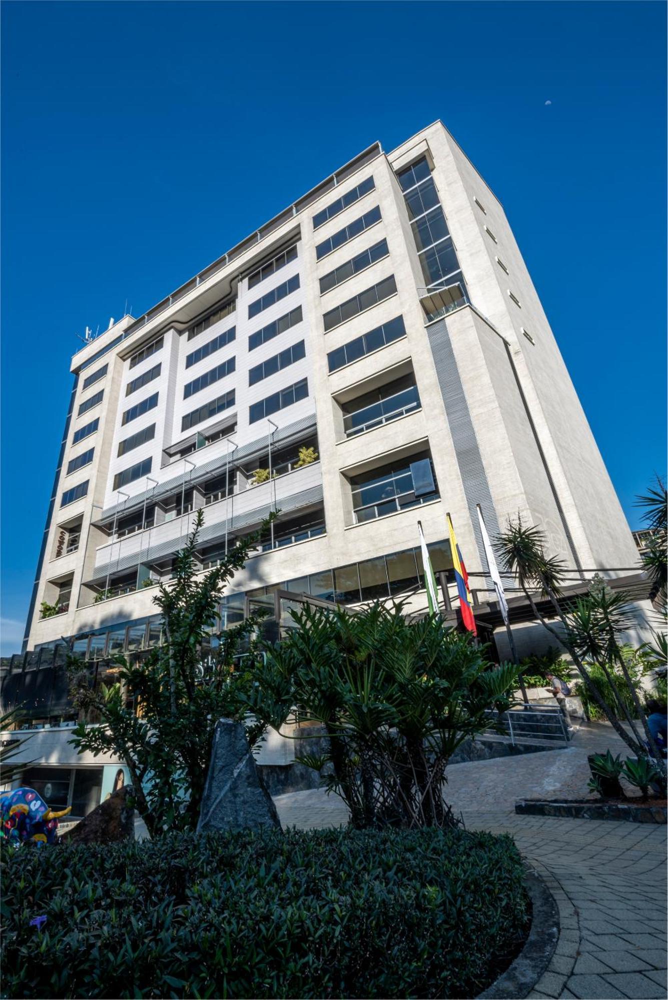 Diez Hotel Categoria Colombia Μεντεγίν Εξωτερικό φωτογραφία Embassy of Ecuador in Athens